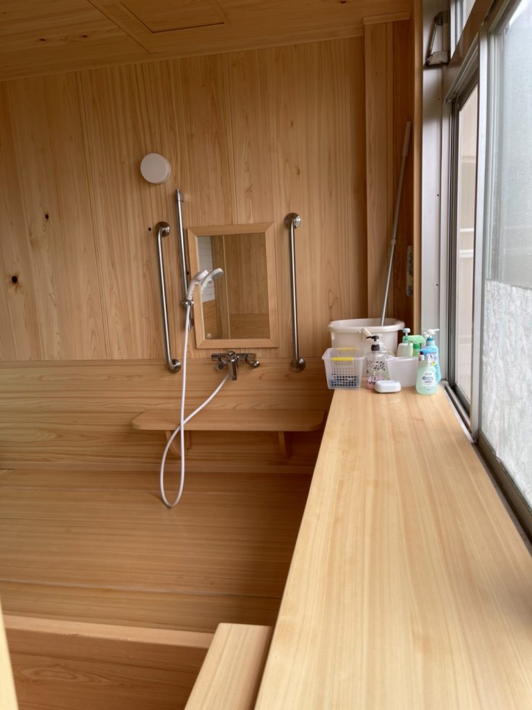 檜浴室